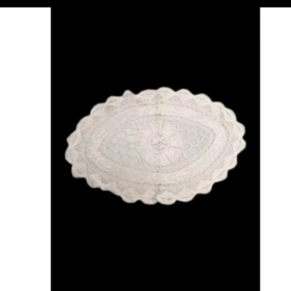 Vintage Small Oval Doilies Doily Romantic Victorian #3050